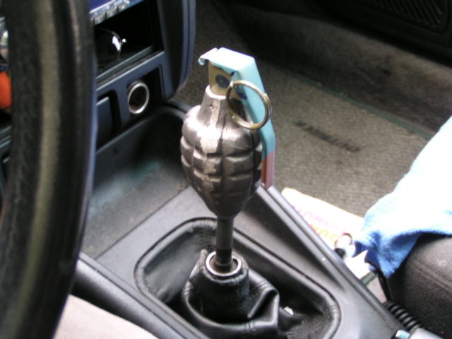 Grenade shift knob